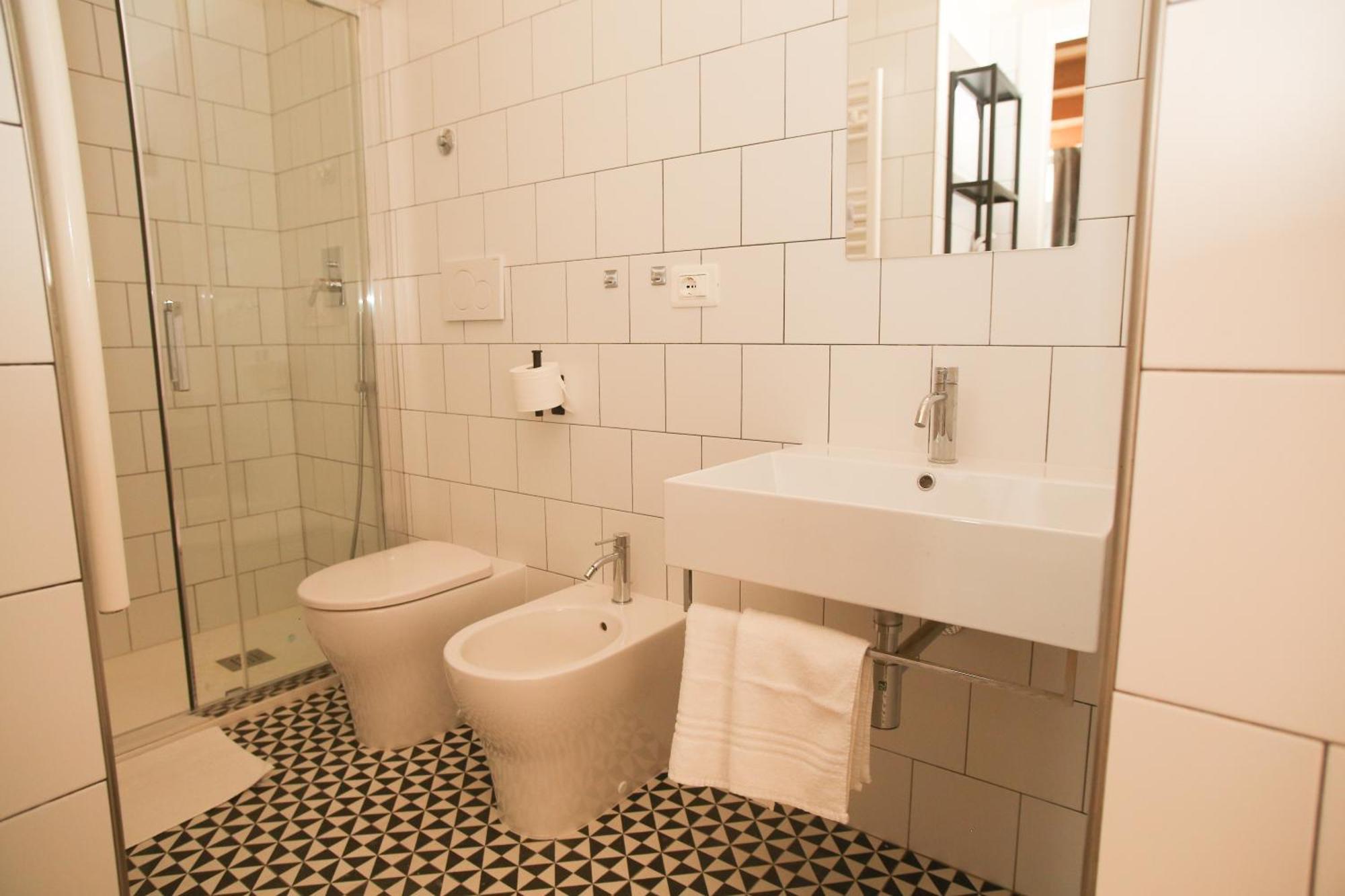 Aloe Comfort Rooms Pescara Exterior photo