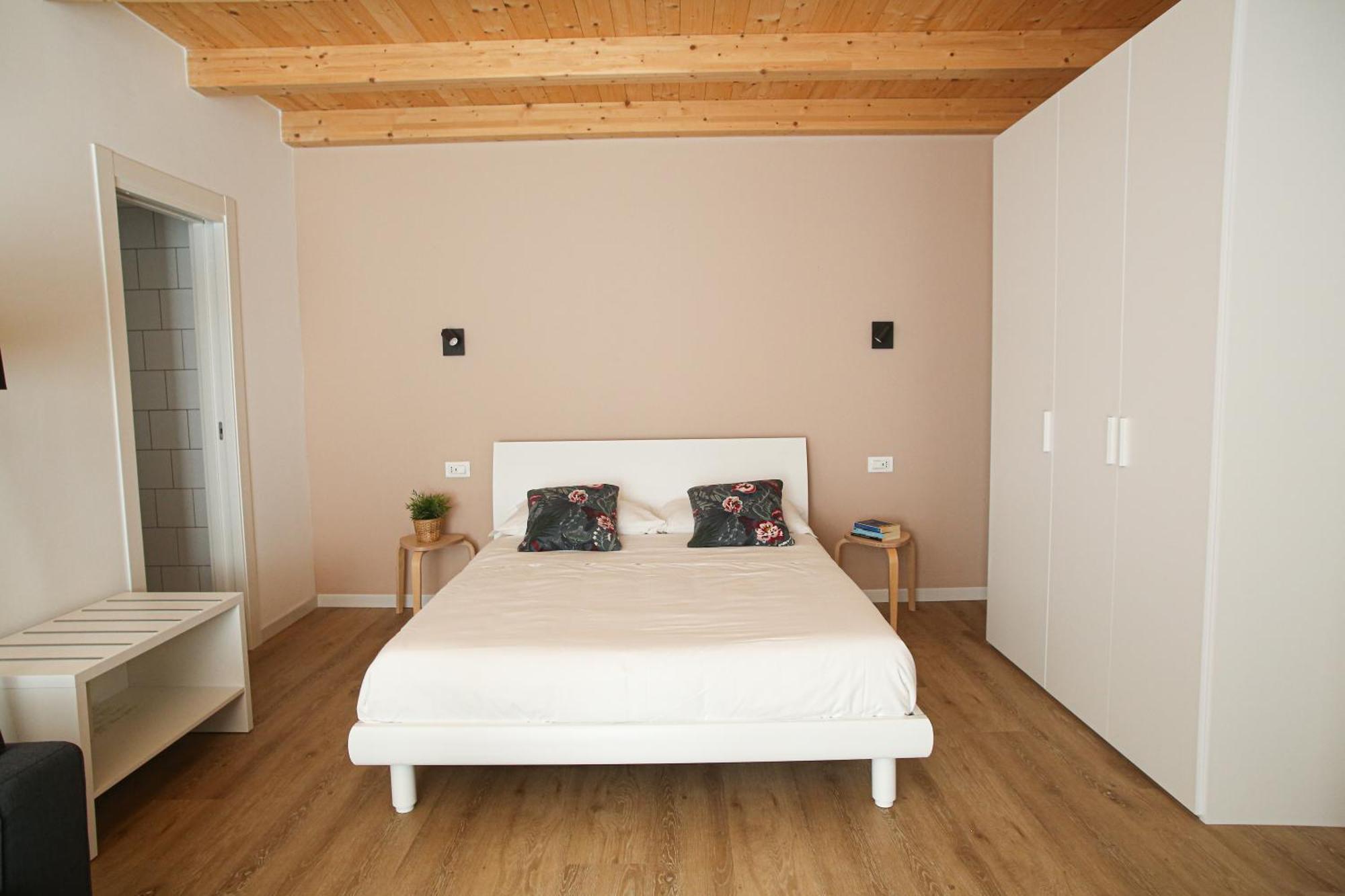Aloe Comfort Rooms Pescara Exterior photo